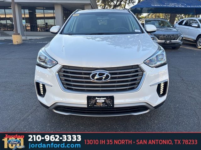 2017 Hyundai Santa Fe SE