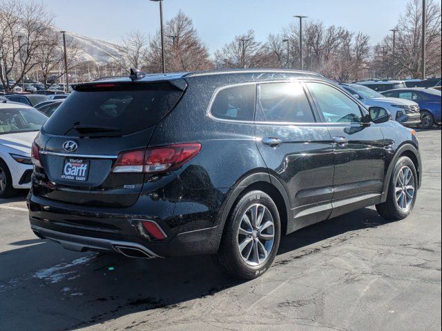 2017 Hyundai Santa Fe SE