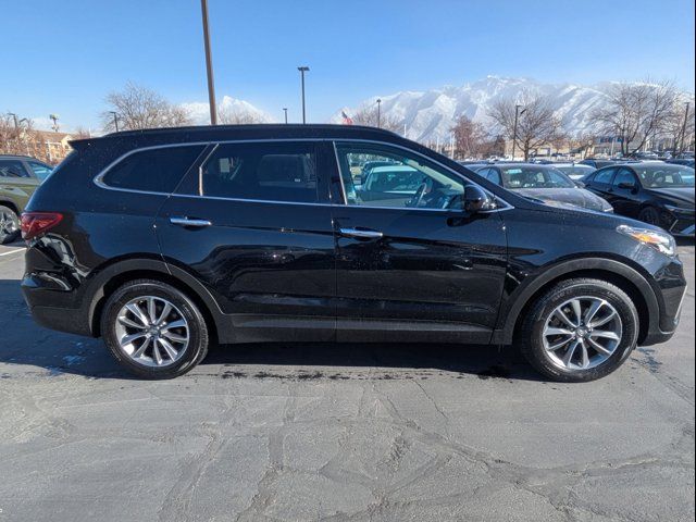 2017 Hyundai Santa Fe SE