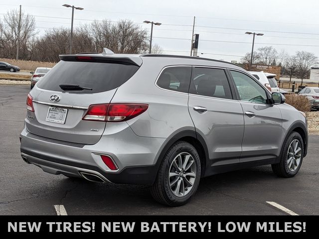 2017 Hyundai Santa Fe SE