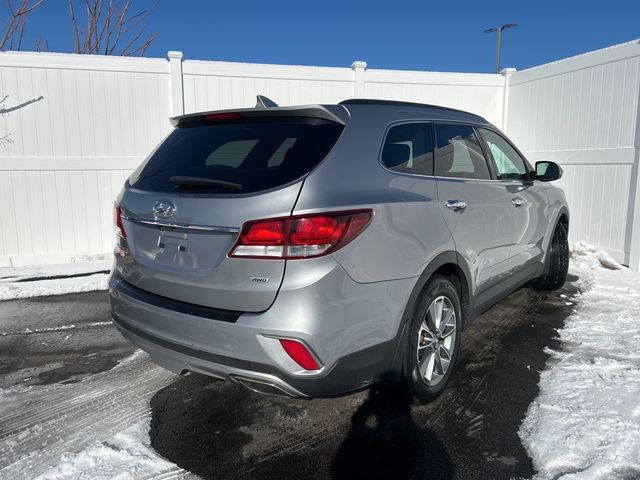 2017 Hyundai Santa Fe SE