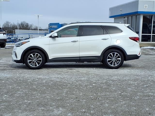 2017 Hyundai Santa Fe SE