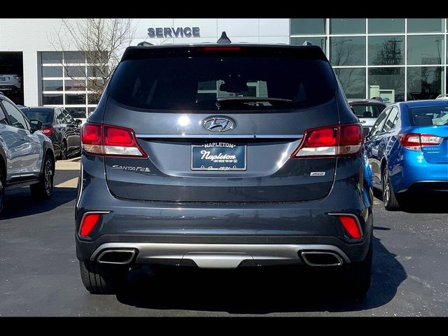 2017 Hyundai Santa Fe SE