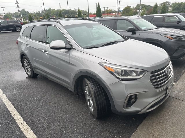 2017 Hyundai Santa Fe SE