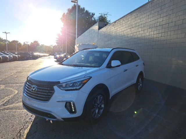 2017 Hyundai Santa Fe SE