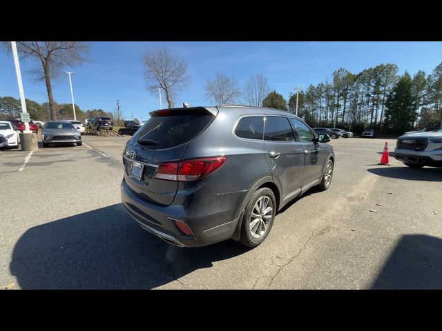 2017 Hyundai Santa Fe SE