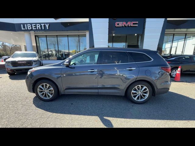 2017 Hyundai Santa Fe SE