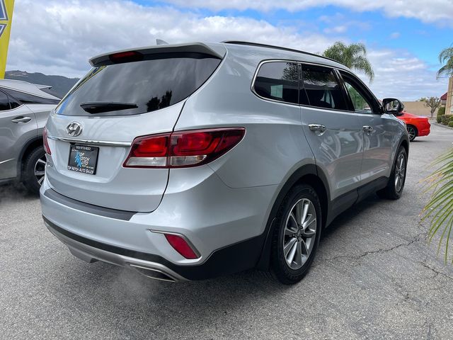 2017 Hyundai Santa Fe SE