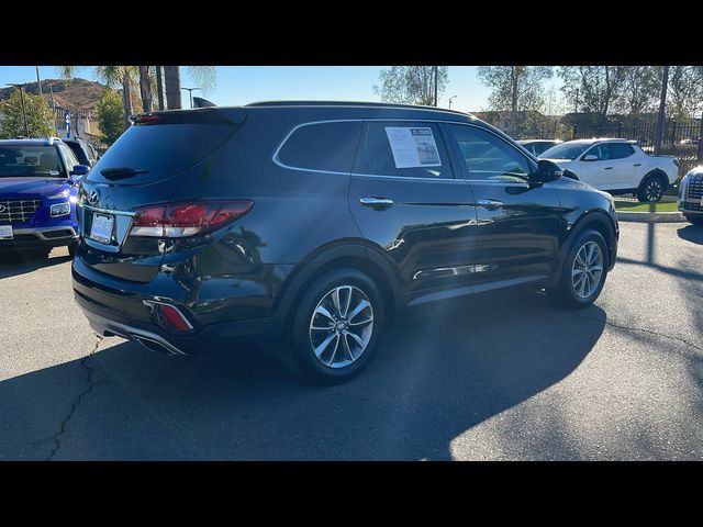 2017 Hyundai Santa Fe SE