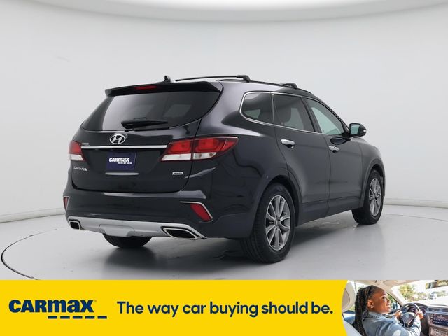 2017 Hyundai Santa Fe SE