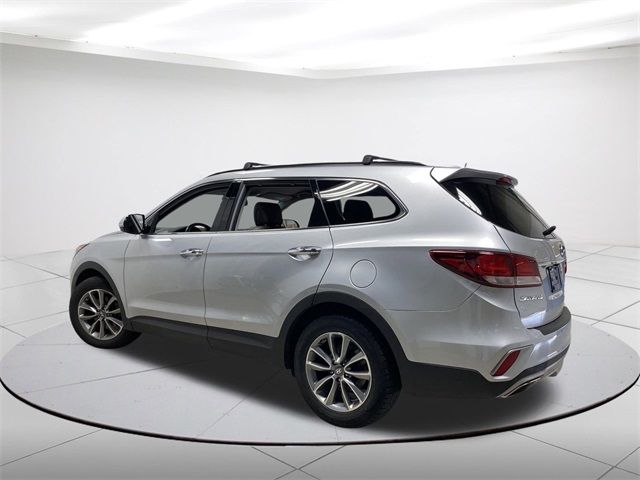 2017 Hyundai Santa Fe SE