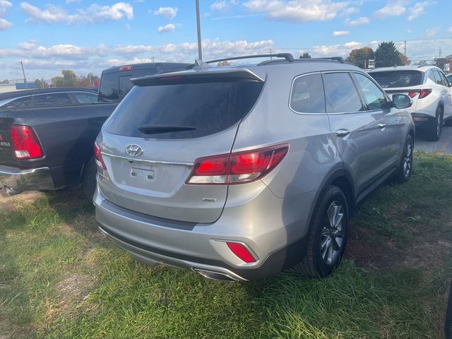 2017 Hyundai Santa Fe SE