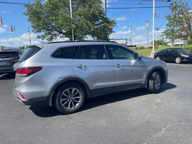 2017 Hyundai Santa Fe SE