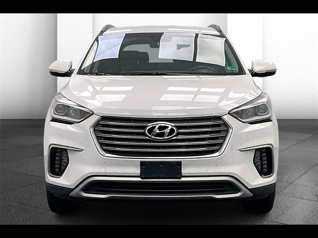 2017 Hyundai Santa Fe SE