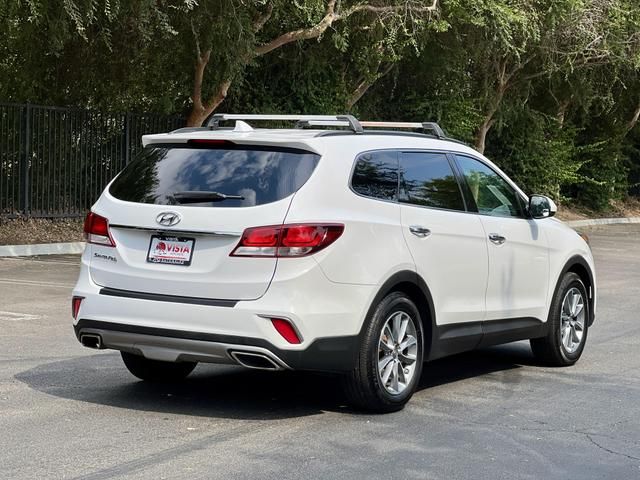 2017 Hyundai Santa Fe SE