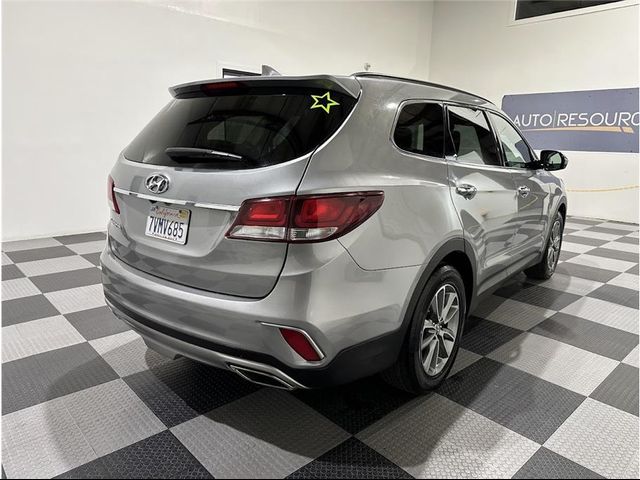 2017 Hyundai Santa Fe SE