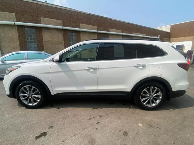 2017 Hyundai Santa Fe SE