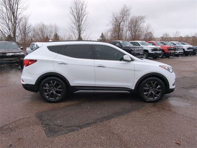 2017 Hyundai Santa Fe Sport 2.0T Ultimate