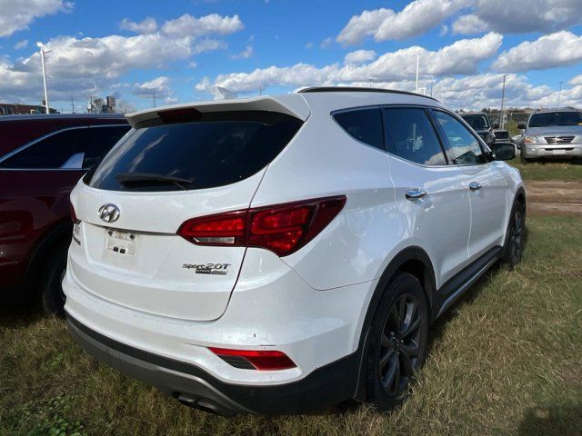 2017 Hyundai Santa Fe Sport 2.0T Ultimate