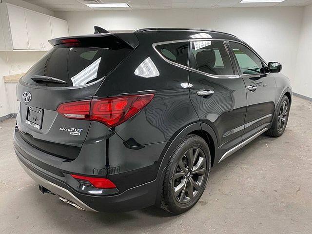 2017 Hyundai Santa Fe Sport 2.0T Ultimate