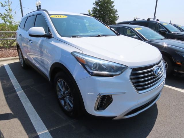 2017 Hyundai Santa Fe SE