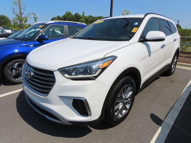 2017 Hyundai Santa Fe SE