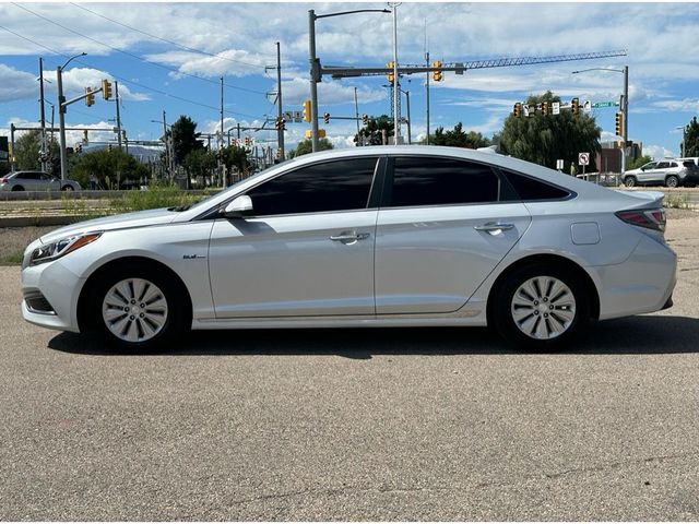 2017 Hyundai Sonata Hybrid SE