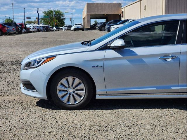 2017 Hyundai Sonata Hybrid SE