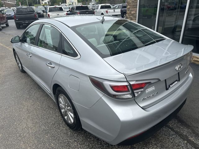 2017 Hyundai Sonata Hybrid SE