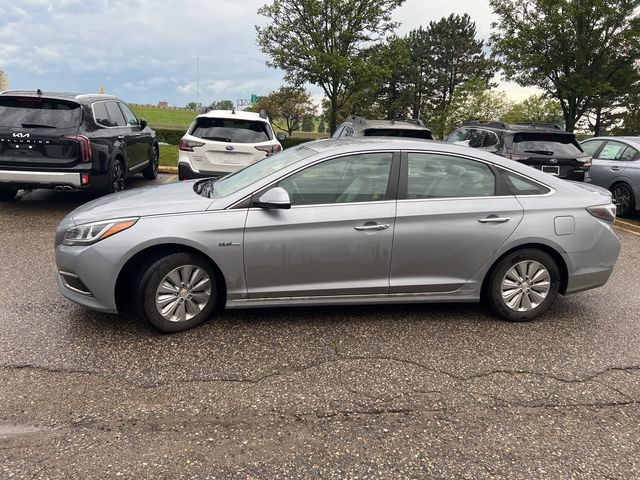 2017 Hyundai Sonata Hybrid SE