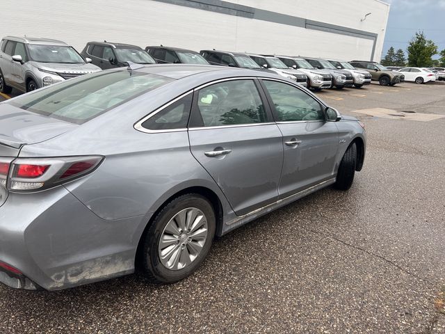 2017 Hyundai Sonata Hybrid SE