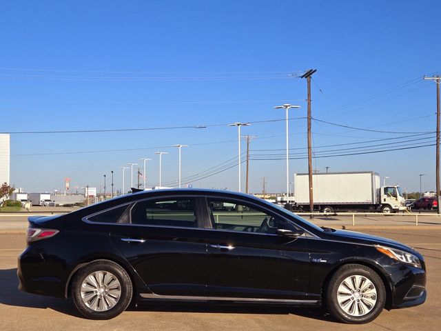 2017 Hyundai Sonata Hybrid SE