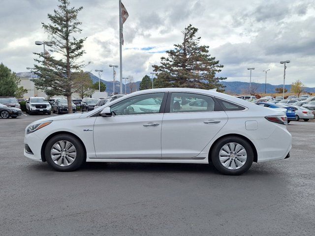 2017 Hyundai Sonata Hybrid SE