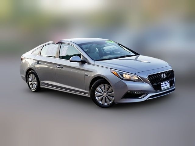 2017 Hyundai Sonata Hybrid SE