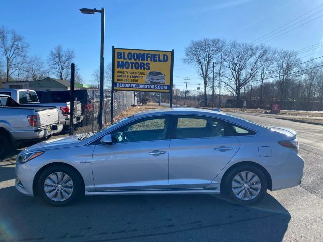 2017 Hyundai Sonata Hybrid SE