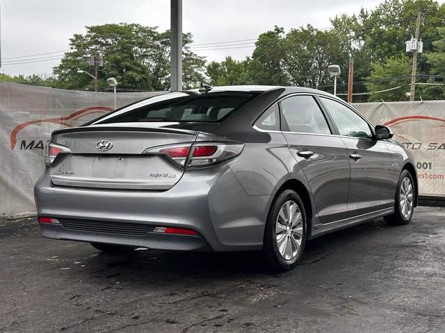 2017 Hyundai Sonata Hybrid SE