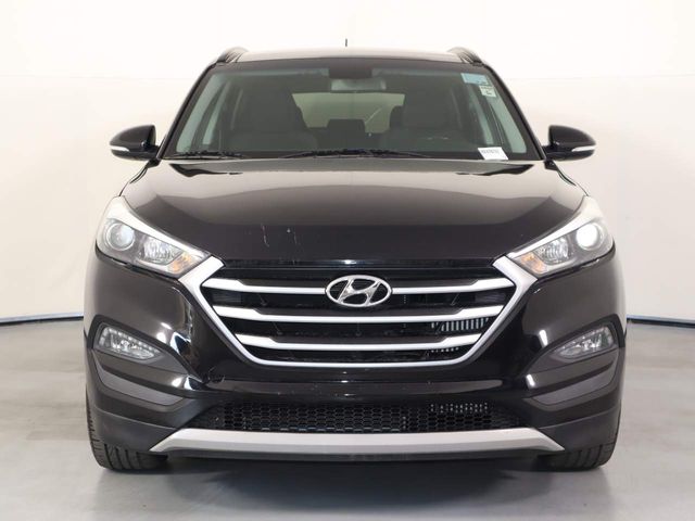 2017 Hyundai Tucson Night