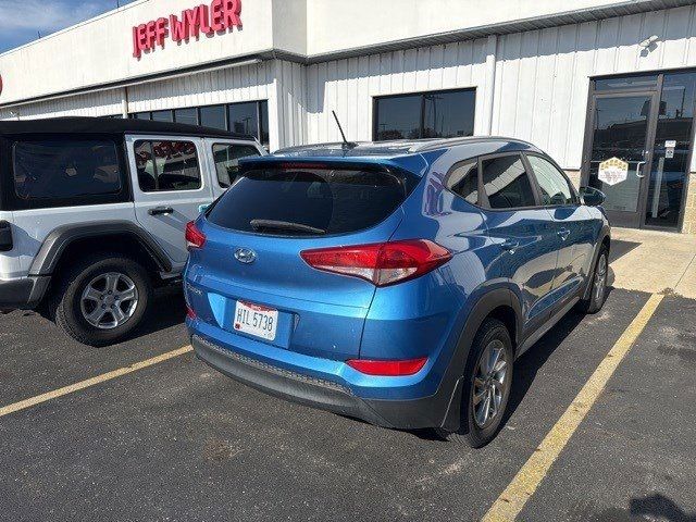 2017 Hyundai Tucson SE