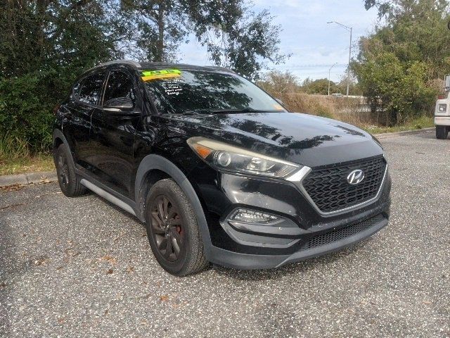 2017 Hyundai Tucson SE Plus