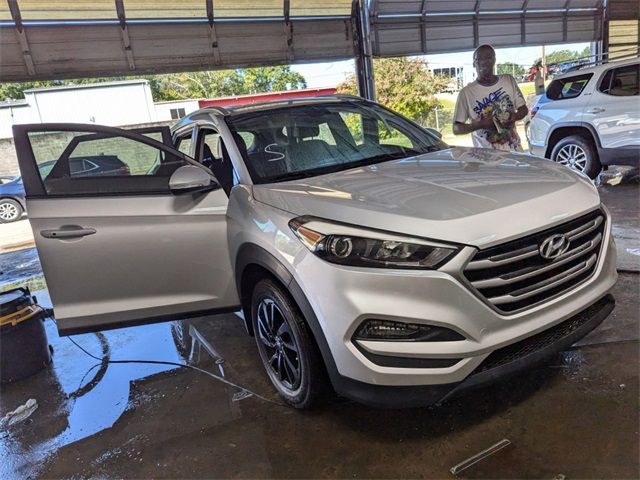 2017 Hyundai Tucson SE Plus