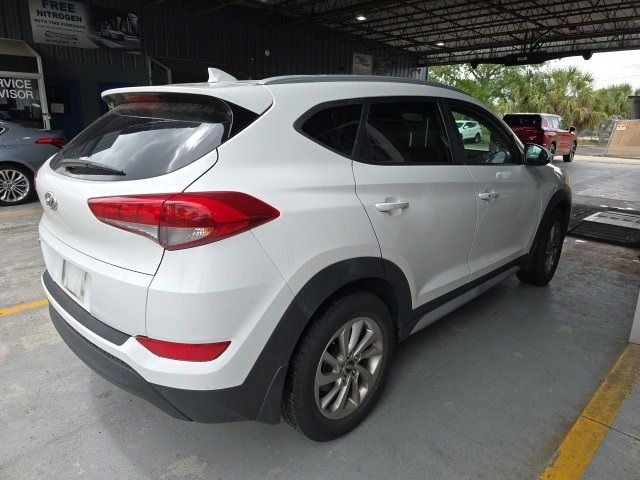 2017 Hyundai Tucson SE Plus