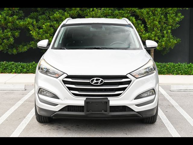 2017 Hyundai Tucson SE Plus