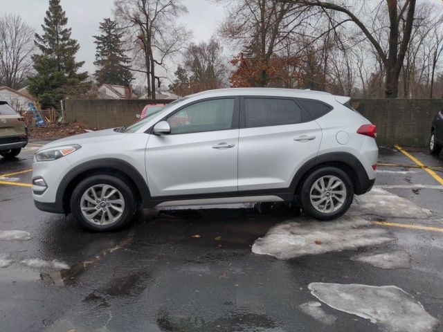 2017 Hyundai Tucson SE Plus