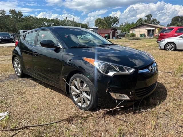 2017 Hyundai Veloster Base