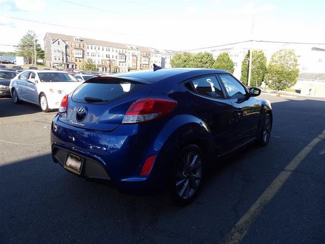 2017 Hyundai Veloster Base