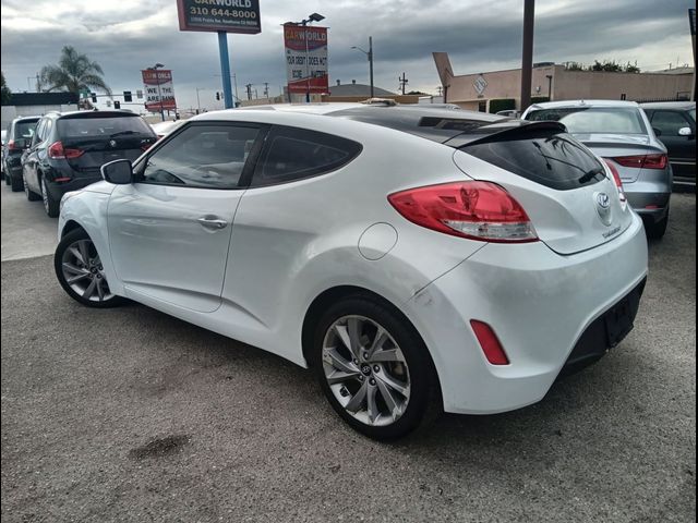 2017 Hyundai Veloster Base