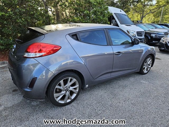 2017 Hyundai Veloster Base