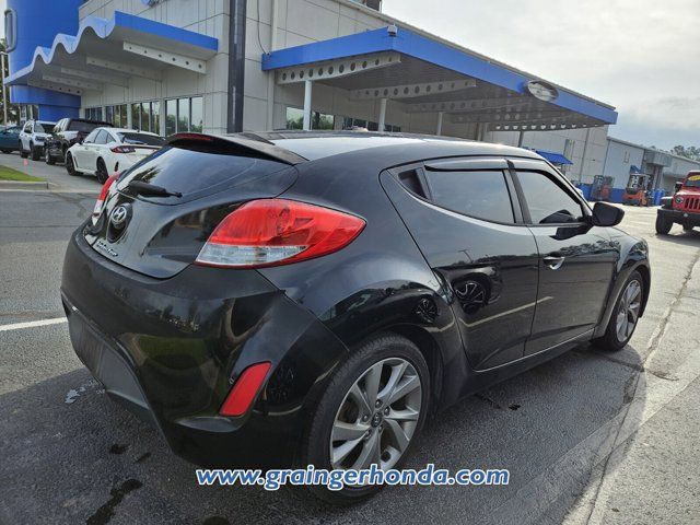 2017 Hyundai Veloster Base