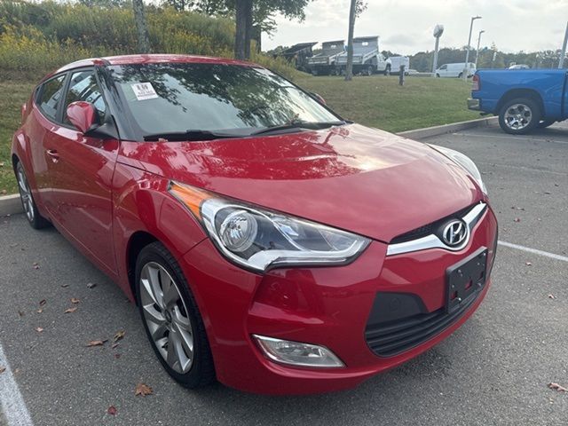 2017 Hyundai Veloster Base