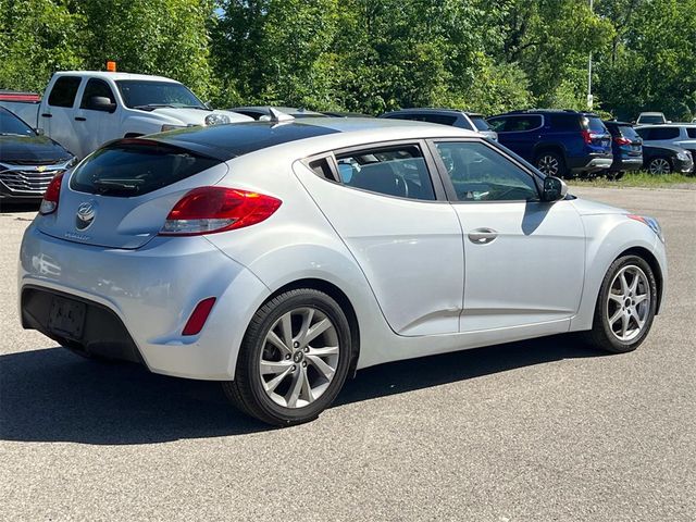 2017 Hyundai Veloster Base